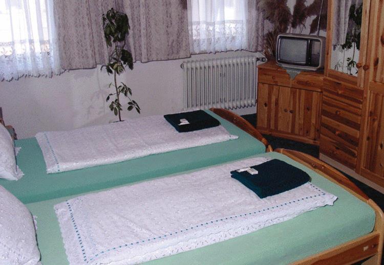 Hotel Drei Koenige Neckarbischofsheim Zewnętrze zdjęcie